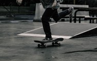 bbin集团-王者归来！库里复出首战惊艳全场，压哨三分绝杀瑞士联队引爆主场